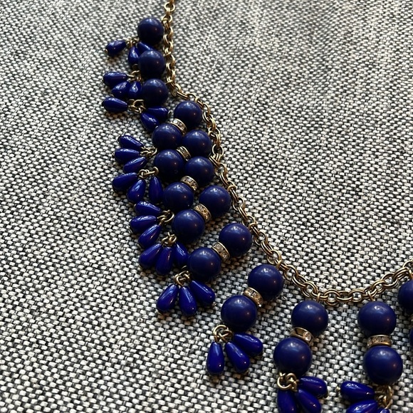 🔹 Vintage J. Crew Royal Blue, Gold and Rhinestone Statement Necklace 🔹 - Picture 5 of 17